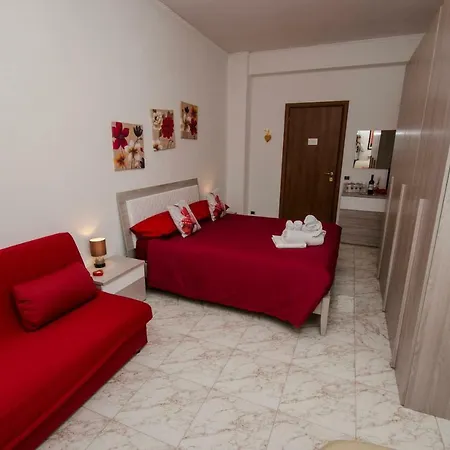 Hello Rose - Intero Rome